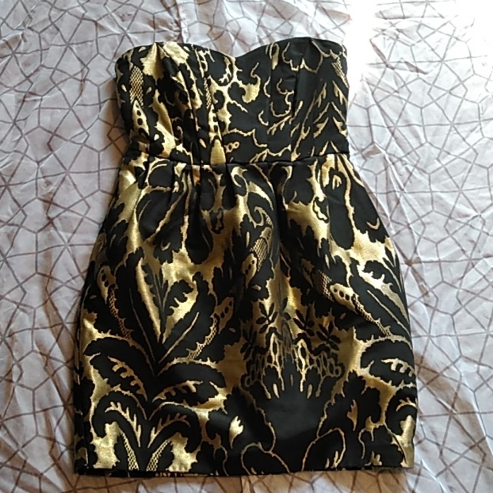 H&M dress with pockets